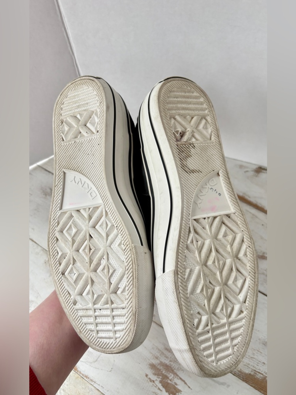 DKNY Sheila lace up sneakers urban chic streetwear black white shoes sz 7.5 EUC - Picture 10 of 15